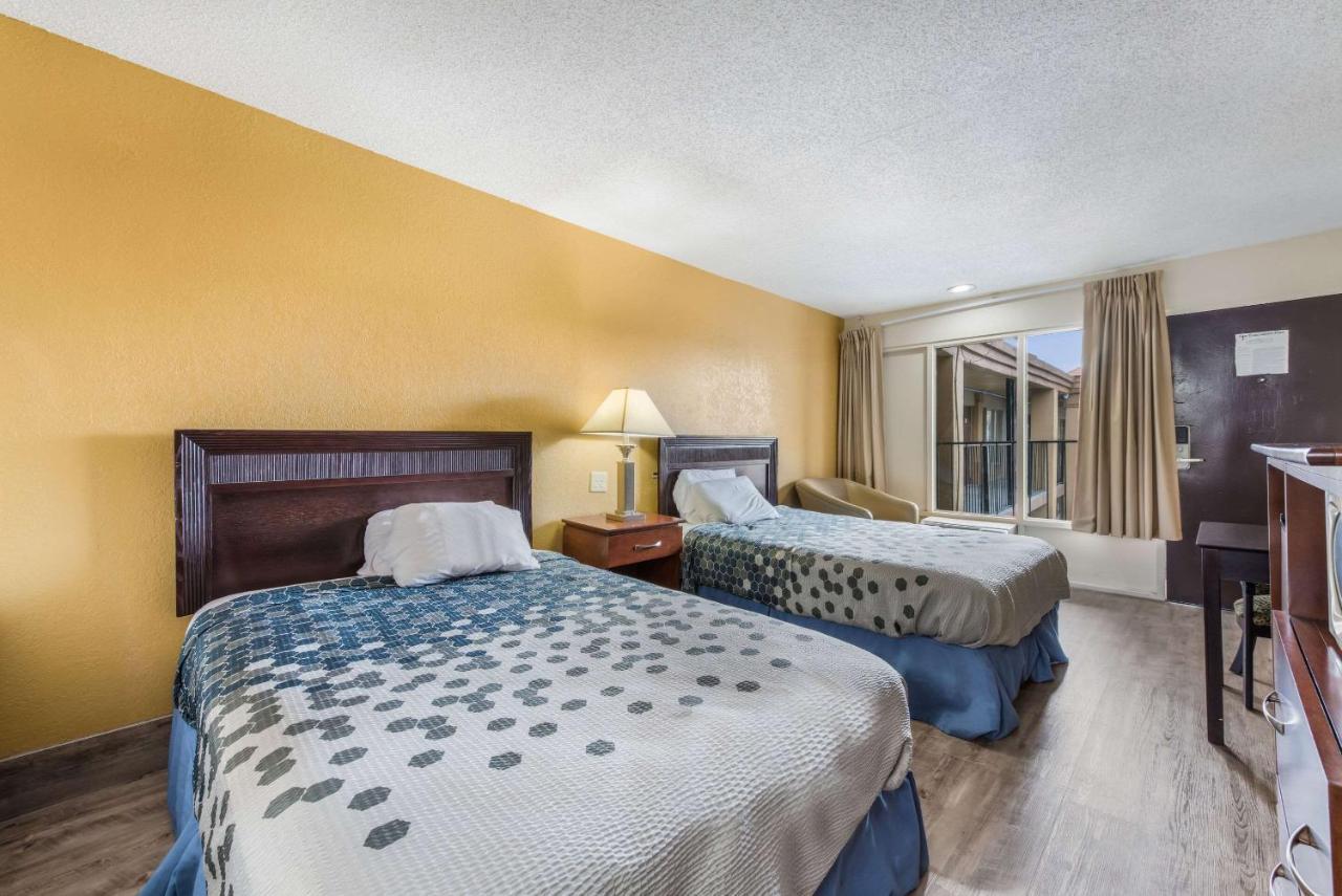 Econo Lodge Солсбери Экстерьер фото
